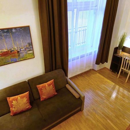 Safona - Pantheon Apartments Krasków Εξωτερικό φωτογραφία
