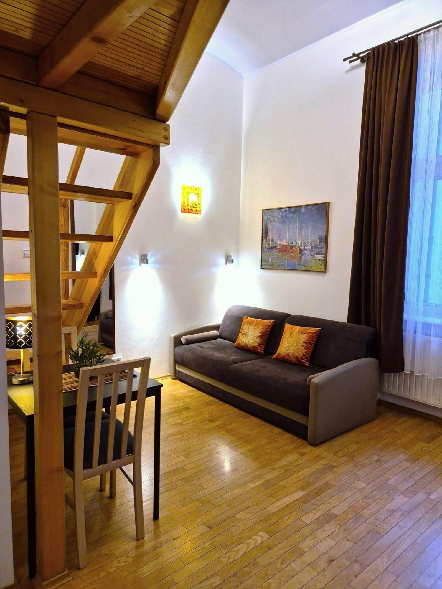 Safona - Pantheon Apartments Krasków Εξωτερικό φωτογραφία